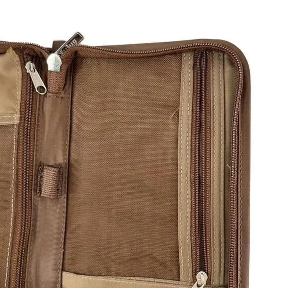 Lug Tango Travel Wallet passport holder sleeve vacation luggage brown - Picture 10 of 16